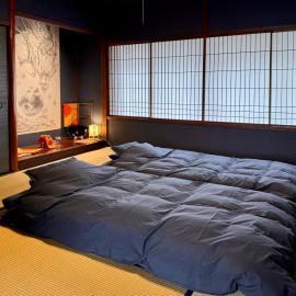 Kanazawa Machiya 東風 Tong Poo