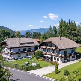 Hotel Scherer, хотел в Валдаора