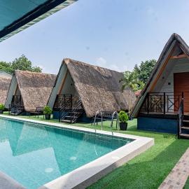Paragos Silvina's Cabin 2 Resort Hotel, hotel a Maitim