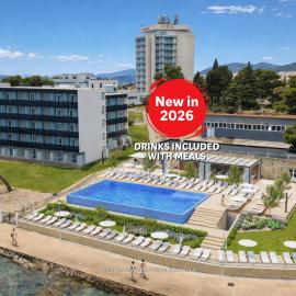 Hotel Punta، فندق في فوديس