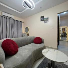 Pinecourt Luxury Studio Apartment, hotel a Ikate