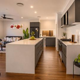 The Gledswood Luxury Stays 3, 4 & 7 Bedroom Private Homes Family, Group, Wedding & Corporate Stays Near Western Sydney International Airport