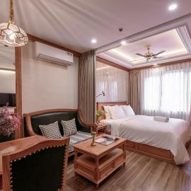 Woody House Premier, hotel in Ho Chi Minh City