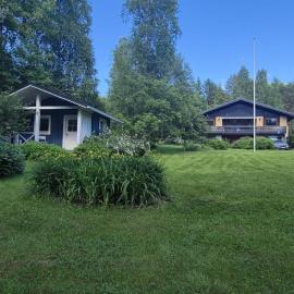Revontulet ZH River & Lake Retreat, Toivakka, hotel in Toivakka
