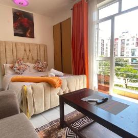 Racecourse Gardens Apartment C14, hotelli kohteessa Nairobi