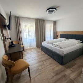 Boutique Hotel zum Ziel - Modern Stay near Basel, hotel en Grenzach-Wyhlen