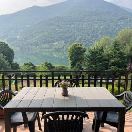 Elisa s Lake View, Hotel in Ranzanico