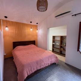 Le Petit Pêcheur, hotel in Étang-Salé