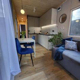 ForestSpa WAW Las spokój jacuzzi balia duży taras jezioro w okolicy