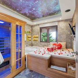 You & Me spa apartment