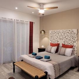 Les Cuves - Saintes - Chambres d'hôtes et gîte, hotel en Saintes