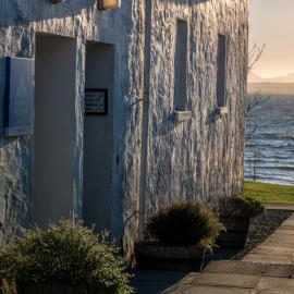 Port Charlotte Youth Hostel، فندق في Port Charlotte