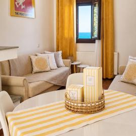Apeironview, hotel u gradu Horefto