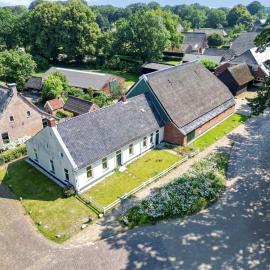Het Schultehuis, hotel v destinácii Anloo