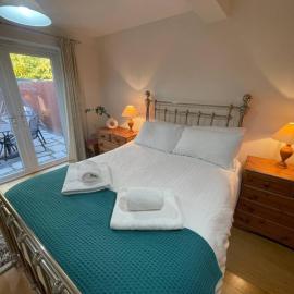 Spacious House in Picturesque Madingley Village, hotel in Madingley