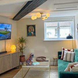 Great location! - Luxury Chic Flat by River, hotel in Cambridge