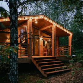 УЛІС Віняви, Hotel in Derevach