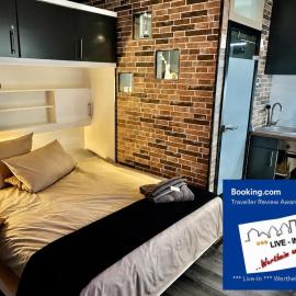 LIVE-IN Tiny Studiowohnung, hotel a Wertheim