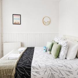 Maisonnette en duplex avec Jardin-Babyfoot et Billard, hotel di Outreau