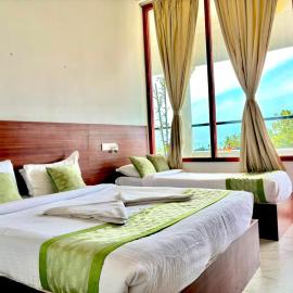 La Couronne Seaview Resort, hótel í Pondicherry