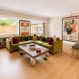 Spacious Country Cottage Sleeps 7, Air Con, Fire Pit & Dog Friendly close to Bath, hotel in Bradford on Avon