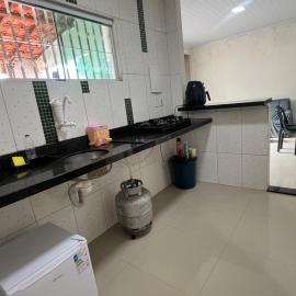Hostel Coimbra Araçagi, hotel u gradu 'Macajatuba'