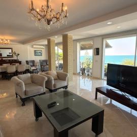 Where Blue Meets Blue Seaside Apt with Great Views