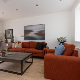3BR Blackthorn Retreat Modern Hertfordshire Escape, hotel di Cheshunt