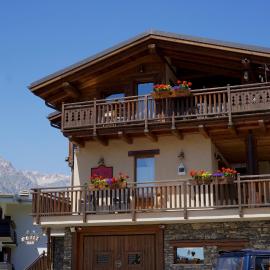 B&B Petit, hotel a Sauze dʼOulx