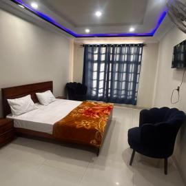 Regal Heights, hotel in Bhurban