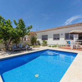 Holiday Home Marina by Interhome, hotel u gradu 'Riumar'