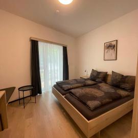 TPE Arena - Zimmer am Ebersdorfer See, hotel v mestu Obergrafendorf