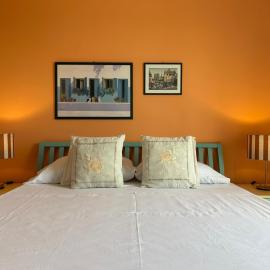 Casa Dina - Terrazza sul mare โรงแรมในซานเลโอเน