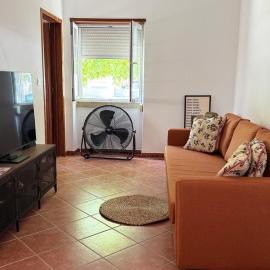Habita Avenida 9 Abril, hotel in Estremoz