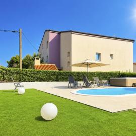 Holiday Home Helen by Interhome