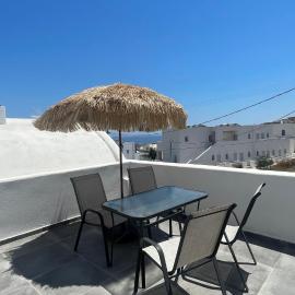 Aliki's Apartments