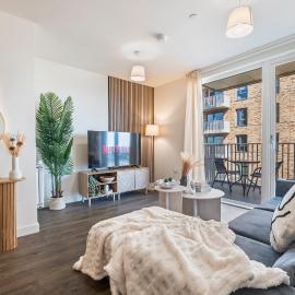 Cosy 1BR Near Tube Direct to Wembley Sleeps 4, hotel v destinaci Hatch End