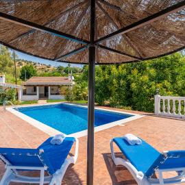 Cubo's Charming House Las Millanas