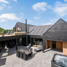 Holiday Home Brigita - 100m to the fjord by Interhome, hotel en Skjern