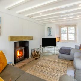 2 Bed in Llanfair oc-a30451, hotel en Llanfair