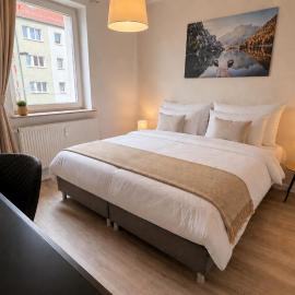 Gemütliches Apartment für 6 Personen mit Balkon, Wifi, Smart-TVs