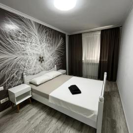 Spacious apartment with a beautiful view, hôtel à Căuşeni