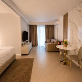 Cortina North Luxury Studio