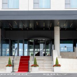 Radisson RED Galway, hótel í Galway
