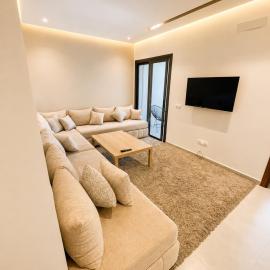 Luxury Apartment Martil Center, hotel in Oulad Akkou