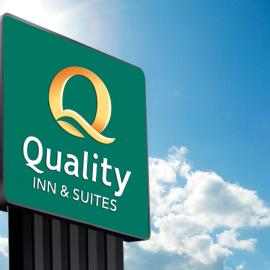Quality Inn & Suites Temiscouata-sur-le-Lac, hotel in Temiscouata-Sur-Le-Lac