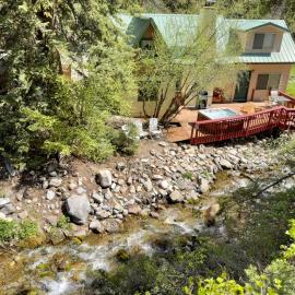 Cottage On The Stream Sundance, Utah, hotel v mestu Sundance