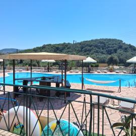 Filoxenia Studios and Mermaid Pool, hotel in Paleokastritsa