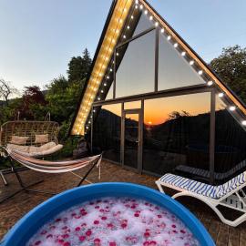 Panorama Cottage, hotel in Erge