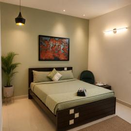 हैदराबाद में, होटल Hotel Skyline Grand Near JNTU College & Metro Station, Kukatpally